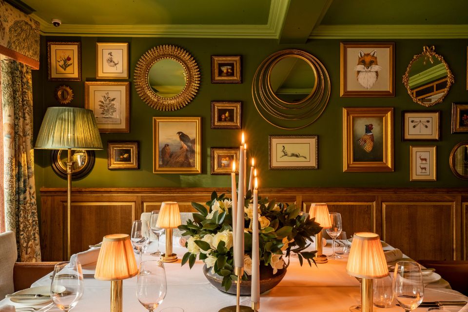 FOOD & BEVERAGE COORDINATOR