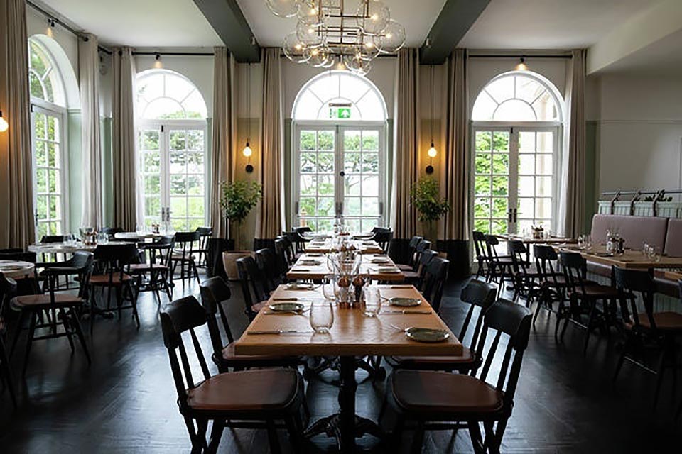 Assistant Restaurant Manager